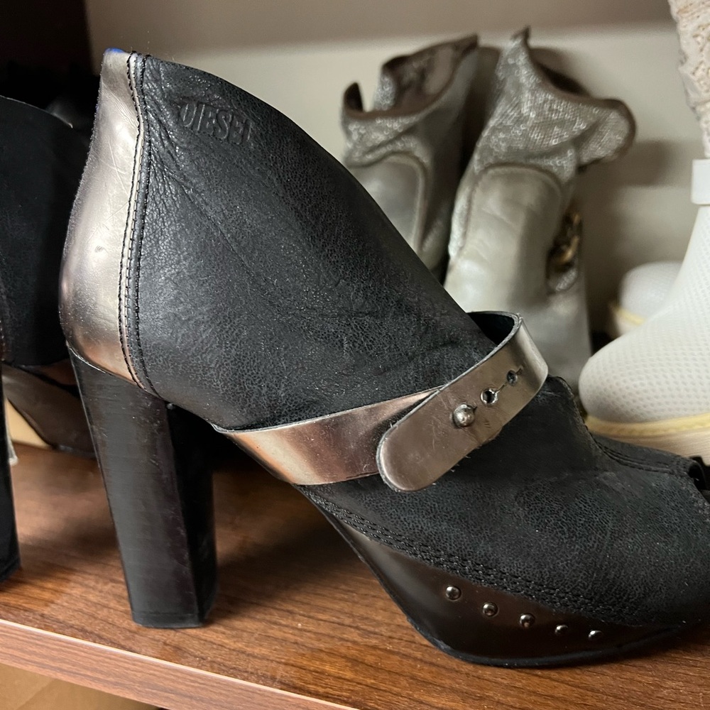 Diesel Women's Black and Silver Heels